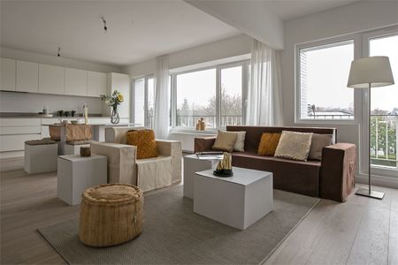 Appartement met veel lichtinval - Photo 2