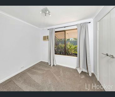 19 Floret Street, Shailer Park, Qld 4128 - Photo 6