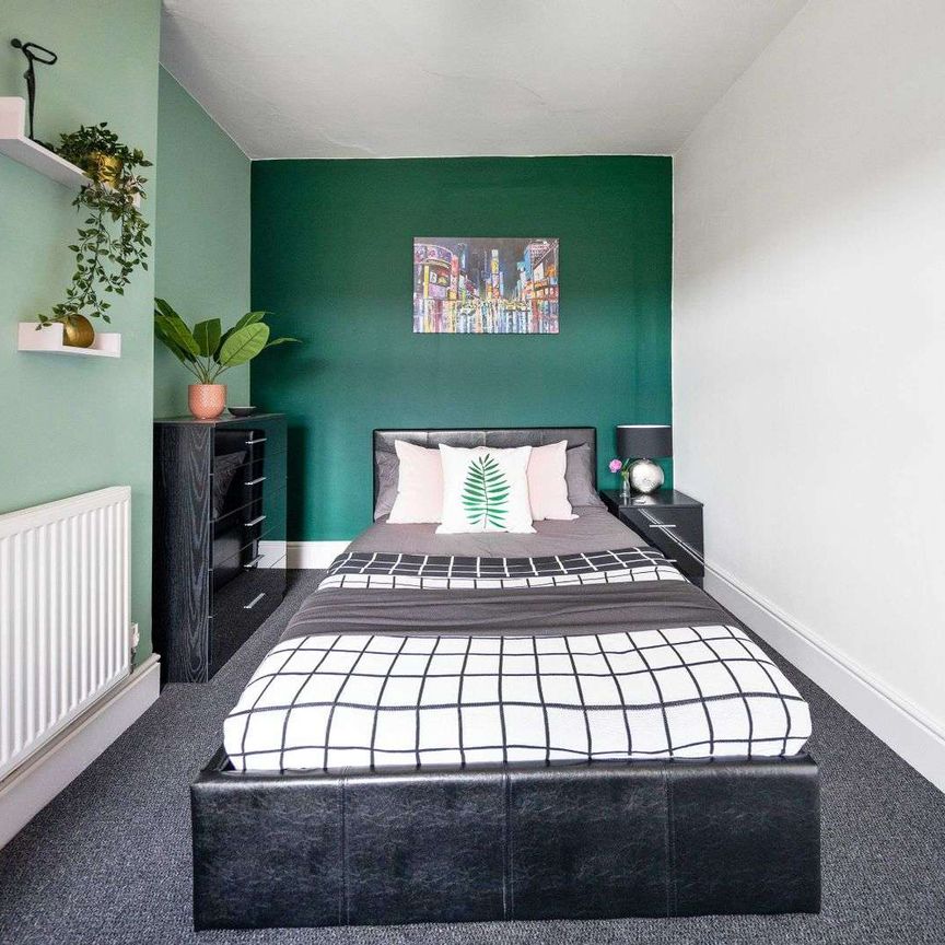 Attractive Shared House for Rent in Nuneaton - Photo 1