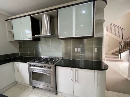 East Tamaki Heights - Photo 3