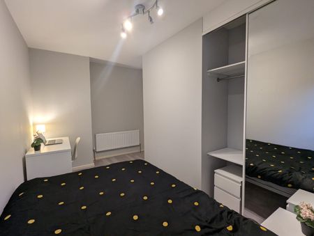 Portland Grove – Room 3 - Photo 4