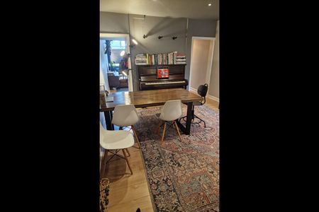 3 Bed Terraced House, Church Road, CR4 - Photo 2