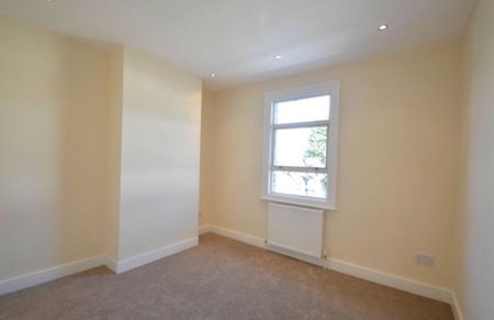 3 Bed Terraced House, Sydenham Road, CR0 - Photo 4