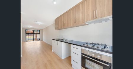 Brand new townhouse in fast growing area - Open Inspection Thursday 26/03/2026 5:50pm to 6:05pm - Photo 3