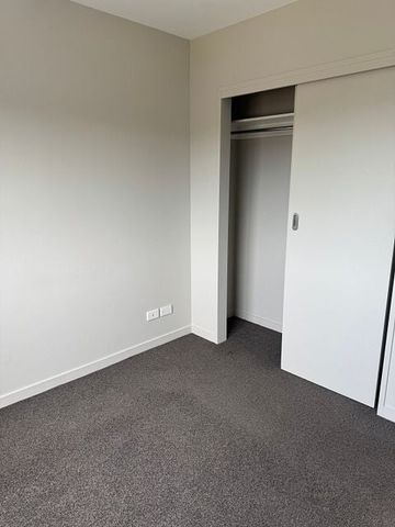 Chic 2BR Apt with Balcony & Parking! - Photo 3