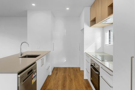 404 Armagh Street, Linwood - Photo 2