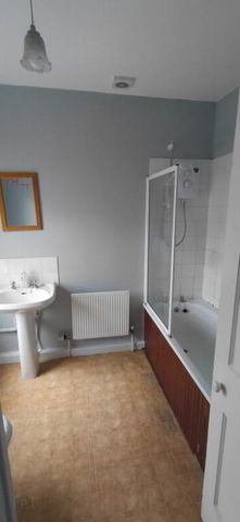 2 Strandview Street, Belfast, BT9 5FF - Photo 5