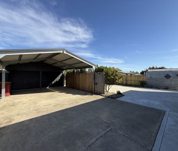 Convenient Location, Live Here! - Photo 1