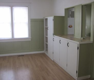 1255 RAE 3 BEDROOMS - Photo 5