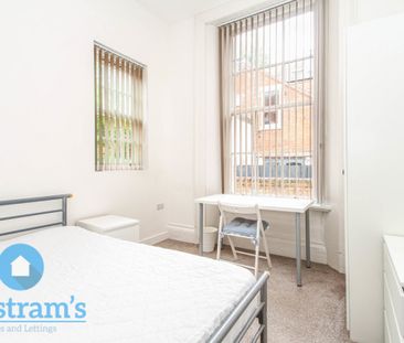 2 bed Apartment for Rent - Photo 4