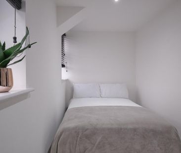 6 bedroom house to rent - Photo 4