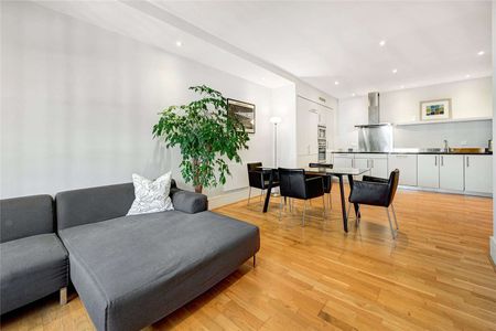 An excellently presented two bedroom apartment located in the sort after Covent Garden. - Photo 3