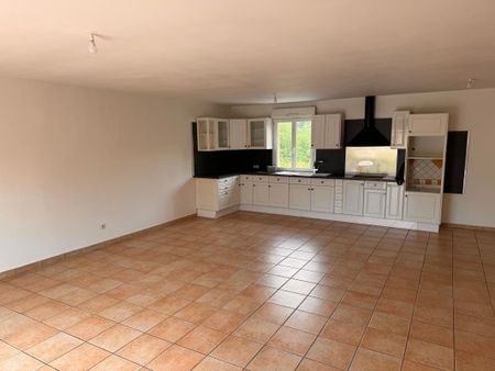Location Maison 4 pièces 100m² ROBIAC ROCHESSADOULE 30160 - Photo 2