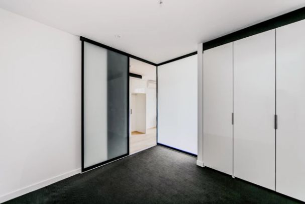 33 Rose Lane, Melbourne - Photo 1