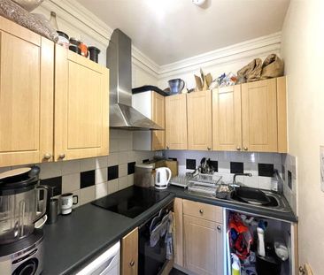 Clarendon Park Road - Photo 4