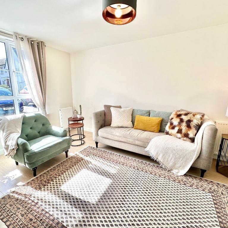 3 bedroom terraced house to rent - Photo 1