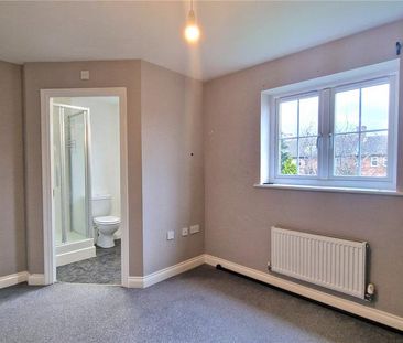 2 bedroom semi-detached house to rent - Photo 3