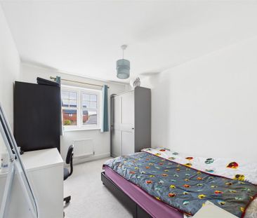 3 bedroom semi-detached house to rent - Photo 4