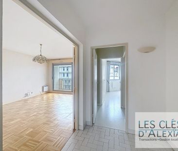 Location Appartement 5 pièces 114m² LYON 6ème - Photo 2