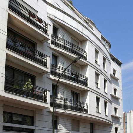 location Appartement T3 DE 83.5m² À LEVALLOIS PERRET - Photo 4