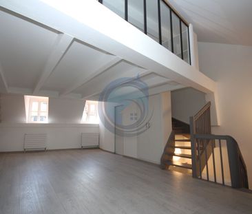 APPARTEMENT DUPLEX DE 3,5 PIÈCES AU CŒUR DE LA VIEILLE VILLE DE VEVEY - Photo 5