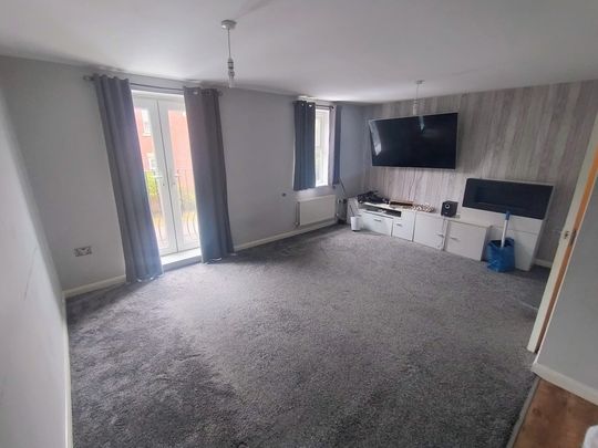 Attingham Drive, Dudley, Dudley - Photo 1