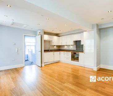 Flat to rent - Tower Bridge Road, London Bridge, SE1 - Photo 4