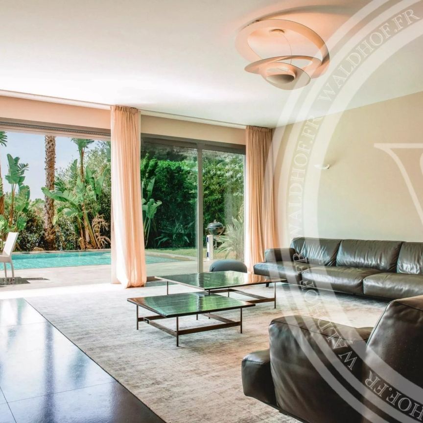 Villa • Cap-d'Ail - Photo 1