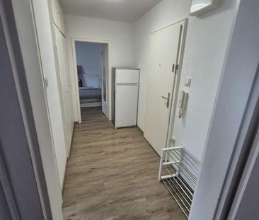 Frisch renovierte, möblierte Wohnung in Augsburg-Haunstetten - Foto 1