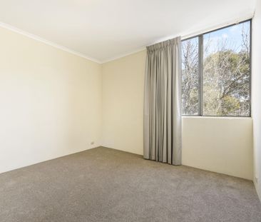 Quiet Apartment in Pearce - Photo 3