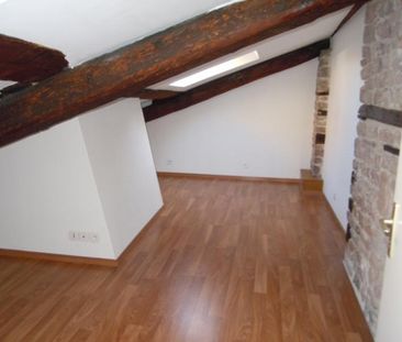 Location Appartement 4 pièces 92m² MACON 71000 - Photo 4