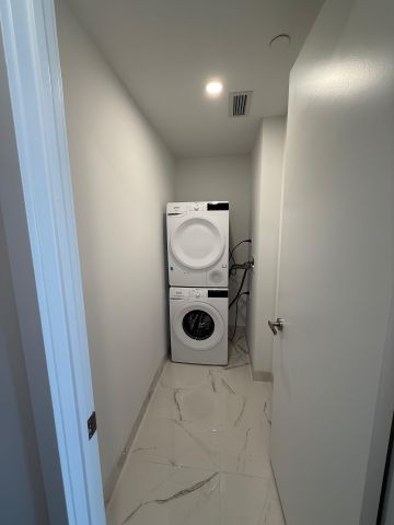 For Lease - 88 Queen Street Unit# 4715, Toronto, Ontario - Photo 2