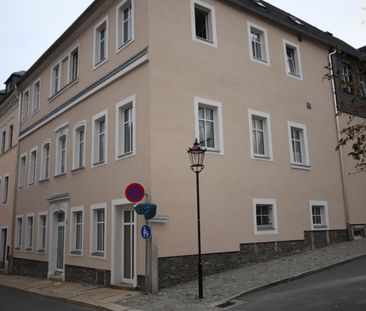 Moderne 2-Raum-Wohnung direkt im Zentrum von Annaberg-Buchholz! - Photo 1