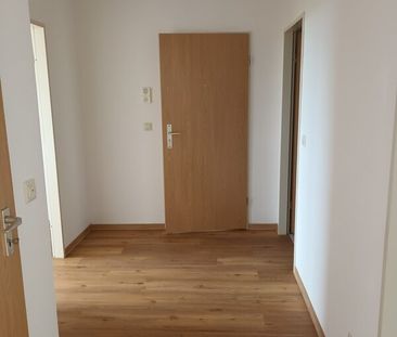 Schöner Wohnen in Sicht! 2 Zimmer Wohnung in Reislingen S/W - Photo 6