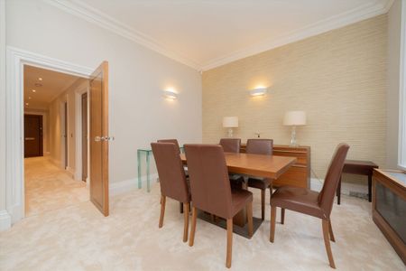 Berkeley Street, Mayfair, W1J - Photo 2