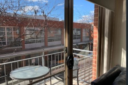 Fully furnished 2 Bedrooms with a Secure Car Park in the Heart of Adelaide City! - Photo 3