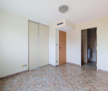 Location Appartement 3 pièces 69m² PERPIGNAN 66000 - Photo 6