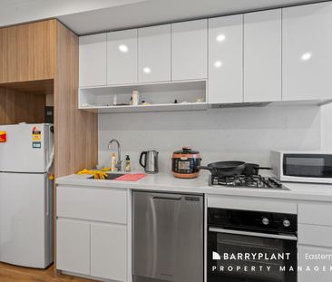 Box Hill's Best New Address!! - Photo 3