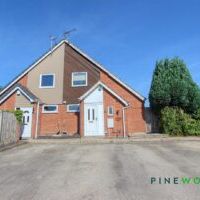 1 BEDROOM House - Semi-Detached - Photo 1
