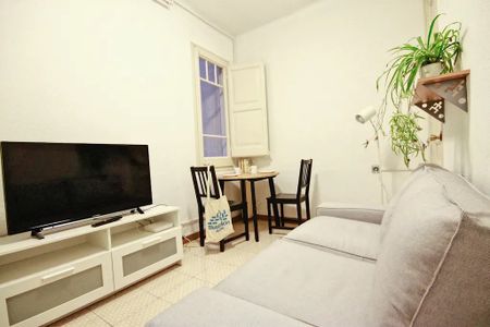 Passeig de Sant Joan, Barcelona, Catalonia 08037 - Photo 4