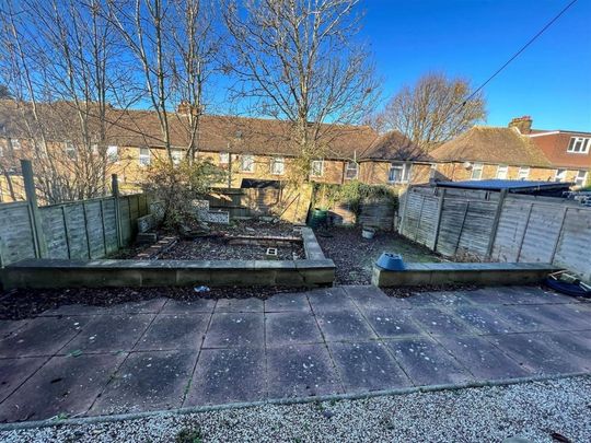 Colbourne Avenue, Brighton, East Sussex - Photo 1