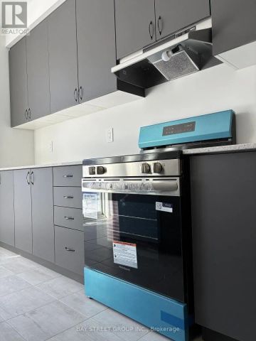 9 MOSS DRIVE E - Photo 2