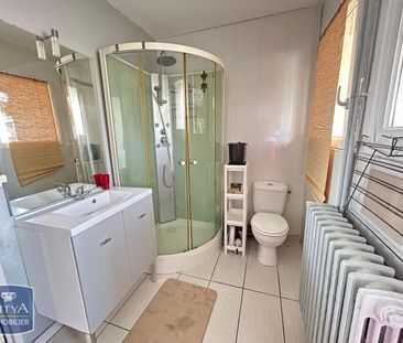 Location Appartement 1 pièce 29m² ST ETIENNE 42000 - Photo 2