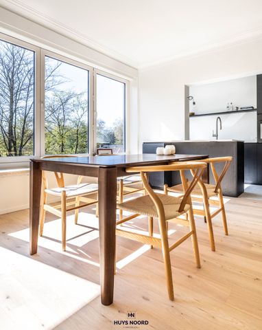 Magnifiek gerenoveerd drie-slaapkamer appartement - Photo 4