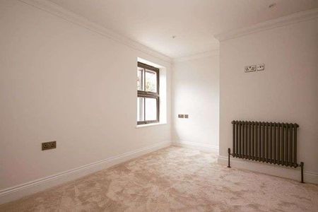 Mistleigh Court, Shorter Avenue, Shenfield, CM15 - Photo 4