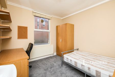 6 bedroom house to rent Hungerton Street, Nottingham, Nottinghamshire, NG7 - Photo 2