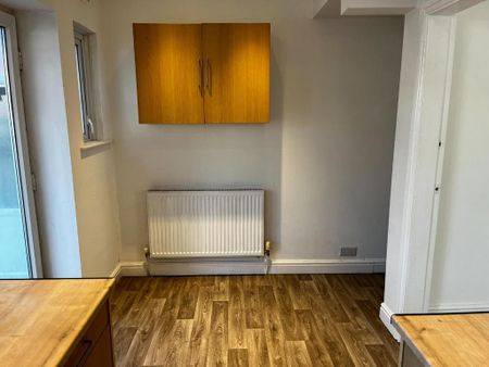 3 bedroom house to rent - Photo 2