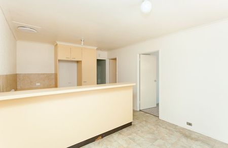 Conveniently Located Townhouse - Photo 4
