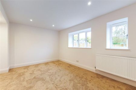 5 bedroom detached house to rent - Photo 5