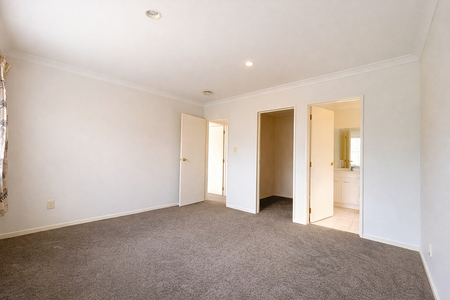 Charming 4 Bedroom Home in a Prime Location - Photo 3